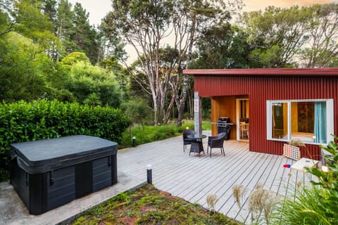 Patio, Facade/entrance, Garden