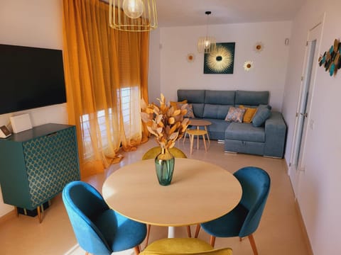 Lounge or bar, Seating area