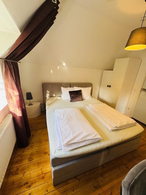 Restaurant Hotel Laternchen Hotel in Cologne