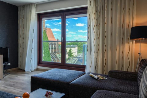 View (from property/room), City view