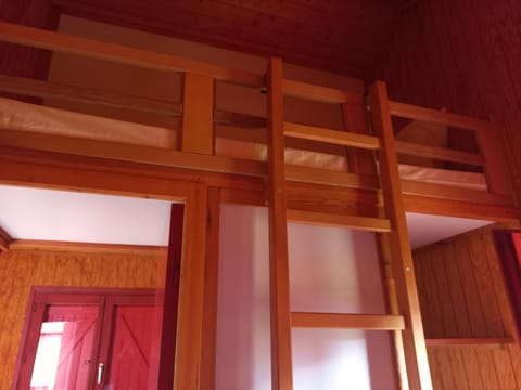 Bed, Bedroom, bunk bed