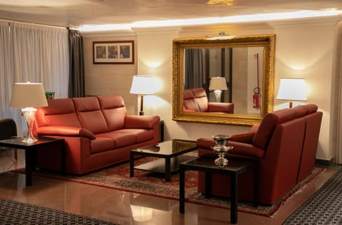 Lobby or reception, Seating area