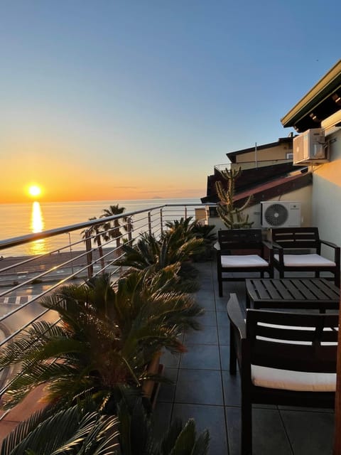Balcony/Terrace, Sunset
