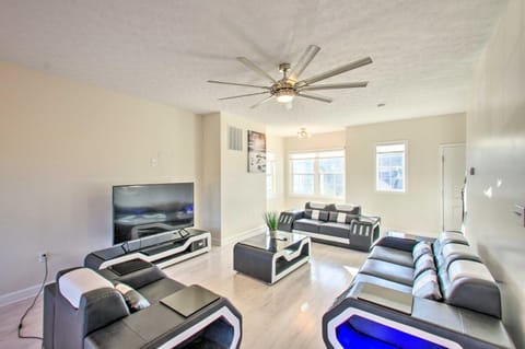 Harrisonburg Retreat with Hot Tub about 2 Mi to JMU House in Harrisonburg