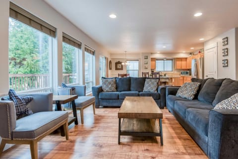 A Lobster Lookout House in Devils Lake