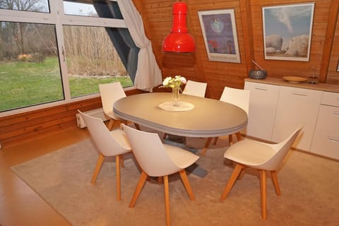 Zeltdachhaus für bis zu 6 Personen House in Damp