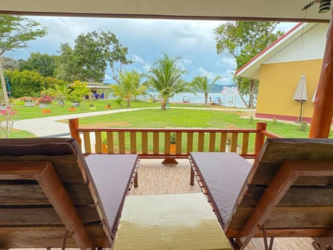 Rimlay Bay View House in Krabi Changwat
