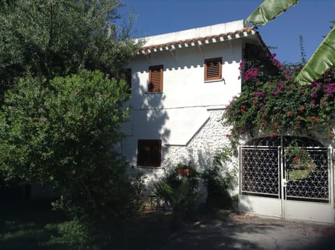 Deliziosa Villa 150 metri dal mare House in Quartu Sant'Elena