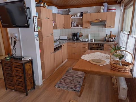 Großes Ferienhaus in ruhiger Lage - WLAN b. 9 Per. House in Salzburgerland