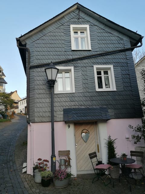 Siegen Altstadt Oberstadt Häuschen Apartment in Siegen