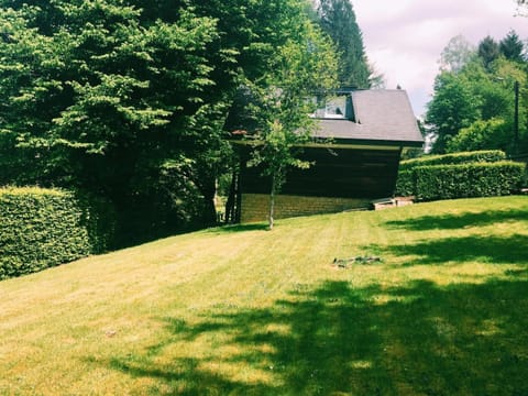 Home@Chiny House in Wallonia, Belgium