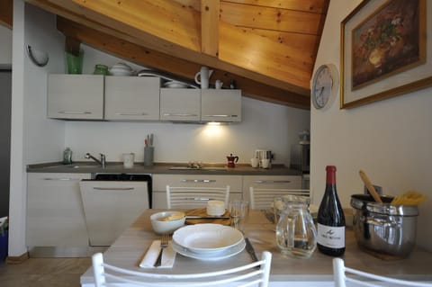 APPARTAMENTO MONTE - VALANDRO- Apartment in Trentino-South Tyrol