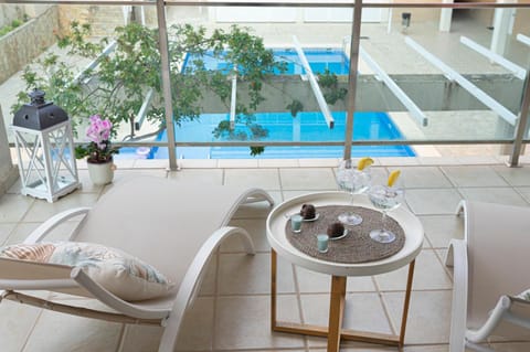 Patio, Balcony/Terrace, Pool view, Swimming pool, sunbed