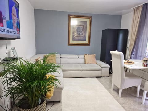 Central and Quiet 2 Apartment in Wiesbaden