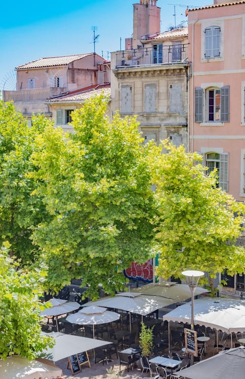 Studio lumineux Place de Lenche Panier Marseille Apartment in Marseille