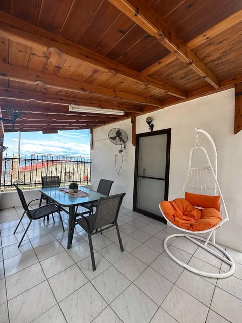 Patio, View (from property/room), Balcony/Terrace, Seating area, Dining area