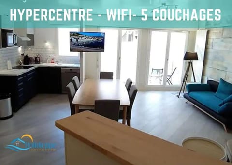 TV and multimedia, Kitchen or kitchenette, Living room, Seating area