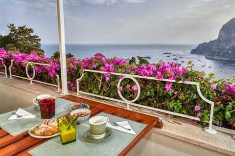Natural landscape, Balcony/Terrace, Sea view, Breakfast, Sunrise, Sunset