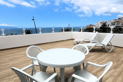 Balcony/Terrace, Sea view, sunbed
