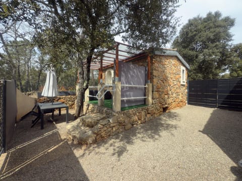 Property building, Day, View (from property/room), Balcony/Terrace, Dining area