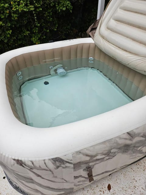 LA MAISON DE DOMS avec JACUZZI et vue mer Apartment in Cassis