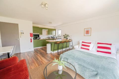 City Centre Snow Hill Apartment (Sleeps 6) Apartment in Birmingham