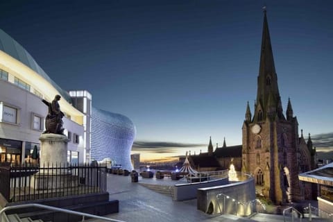 City Centre Snow Hill Apartment (Sleeps 6) Apartment in Birmingham