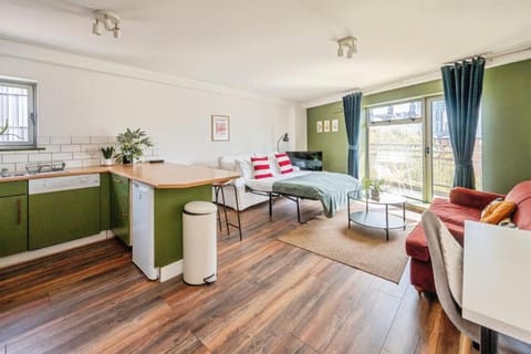 City Centre Snow Hill Apartment (Sleeps 6) Apartment in Birmingham
