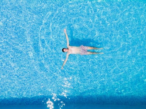 People, Swimming pool