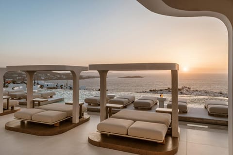 Nearby landmark, Natural landscape, Summer, View (from property/room), Pool view, Sea view, Swimming pool, Sunset, sunbed