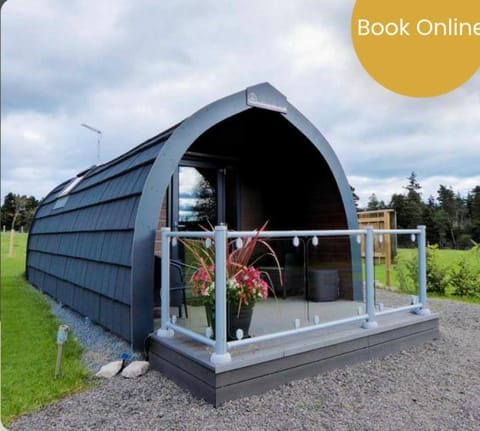 Robins Nest Glamping Pod with Hot Tub Luxury tent in Scotland