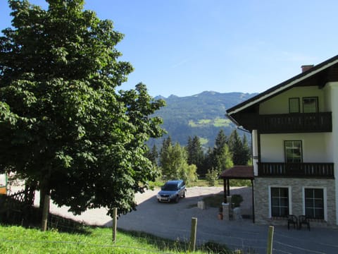 Facade/entrance, Natural landscape