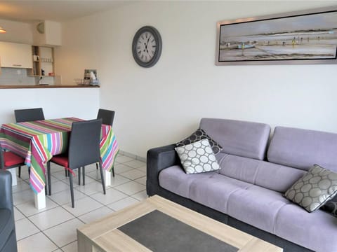 Appartement avec terrasse, WIFI et parking à Perros-Guirec - FR-1-368-332 Apartment in Louannec