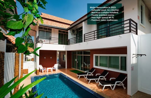 Property building, Patio, Day, View (from property/room), Balcony/Terrace, Pool view, Swimming pool, sunbed
