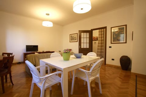 Residenza Aletheia - 2BR with Saint Peter's view Apartment in Rome