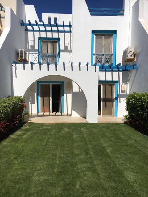 Garden, Balcony/Terrace