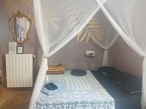 RaMaya casa d'artista 2 THE ROOM Apartment in Piedmont