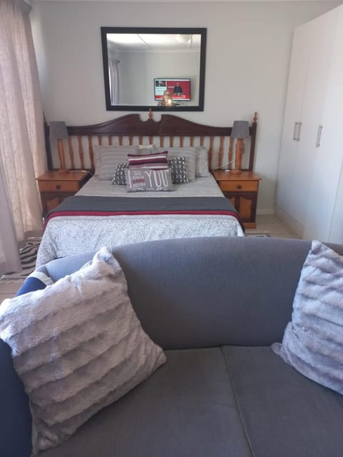 7 Diaz Street Da Nova Mosselbay Selfcatering Apartment in Western Cape