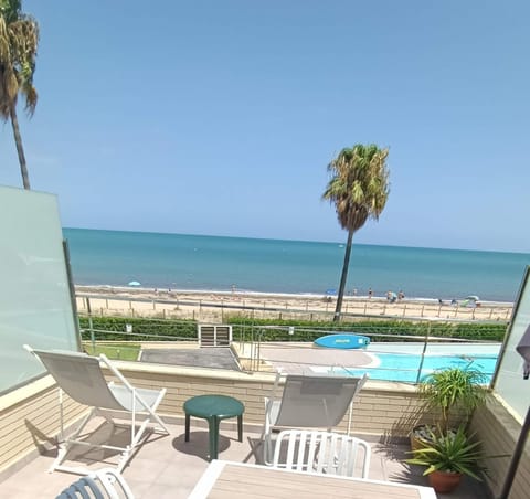 Balcony/Terrace, Garden view, Pool view, Sea view