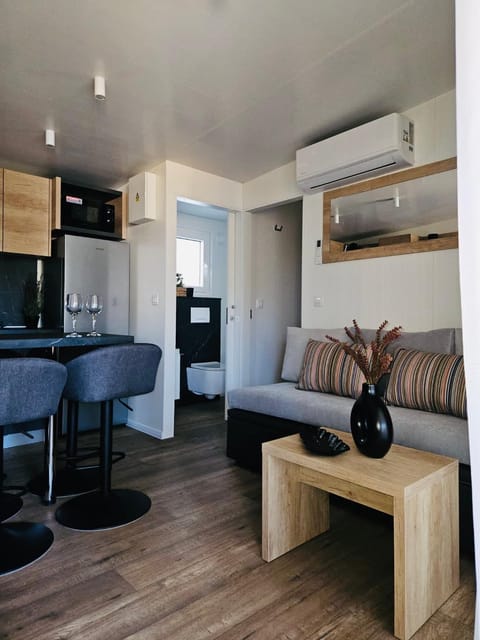 Mobile Home Peponi Del Mar, BRAND NEW Campground/ 
RV Resort in Biograd na Moru