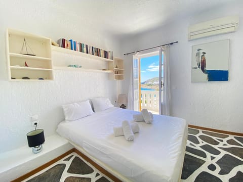 Bedroom, Sea view