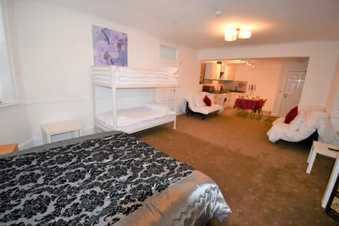 Bourne Hall Hotel Hotel in Bournemouth