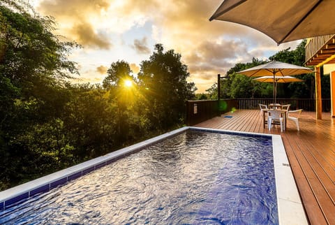 Day, Natural landscape, Pool view, Swimming pool, sunbed