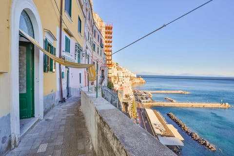 Property building, Neighbourhood, Sea view, Street view