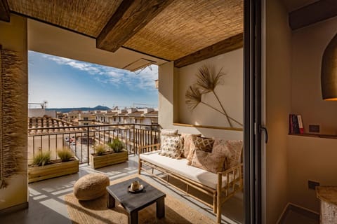 Day, Balcony/Terrace