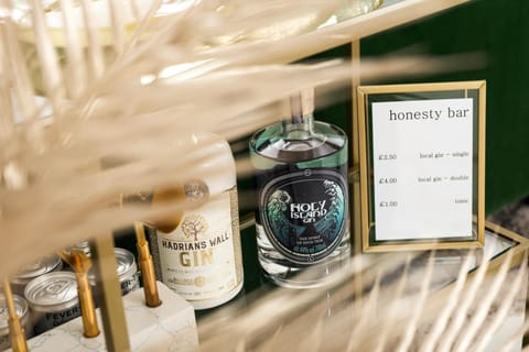 Luxe Design - Grade II Listed Cottage - Heart of Alnwick House in Alnwick