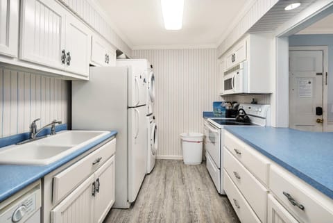 Ocean Walk H-14 House in Mallory Park