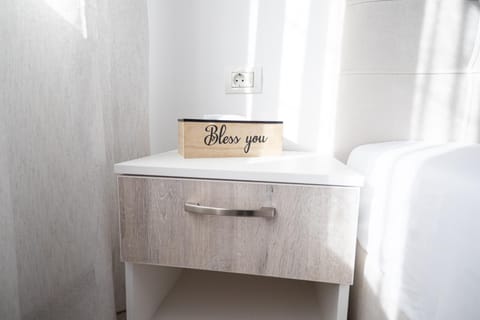 White home Apartment in Timisoara