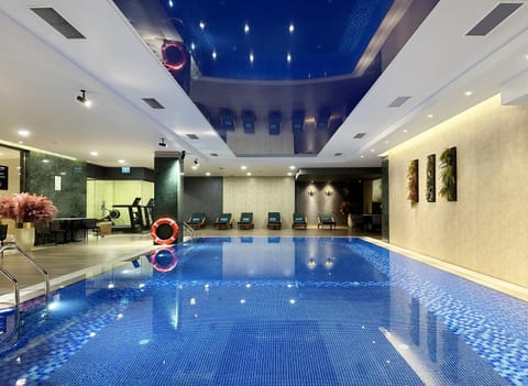 Spa and wellness centre/facilities, Swimming pool