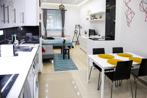 Kitchen or kitchenette, Living room, Dining area